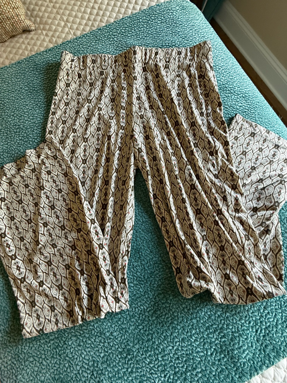 Karen Kane Geometric Wide-Leg Pants